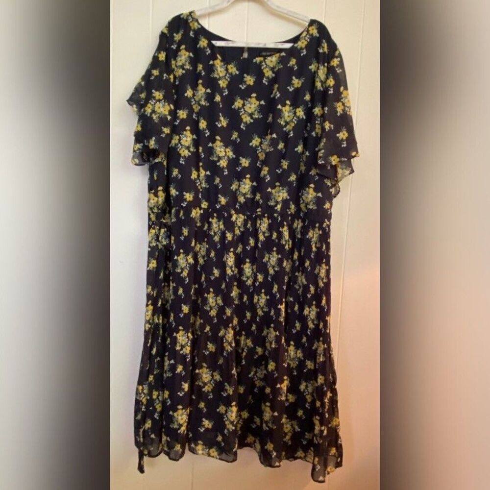 Lane Bryant Dress Women’s 28 Blue Pleated Yellow Floral Midi Cottagecore Party